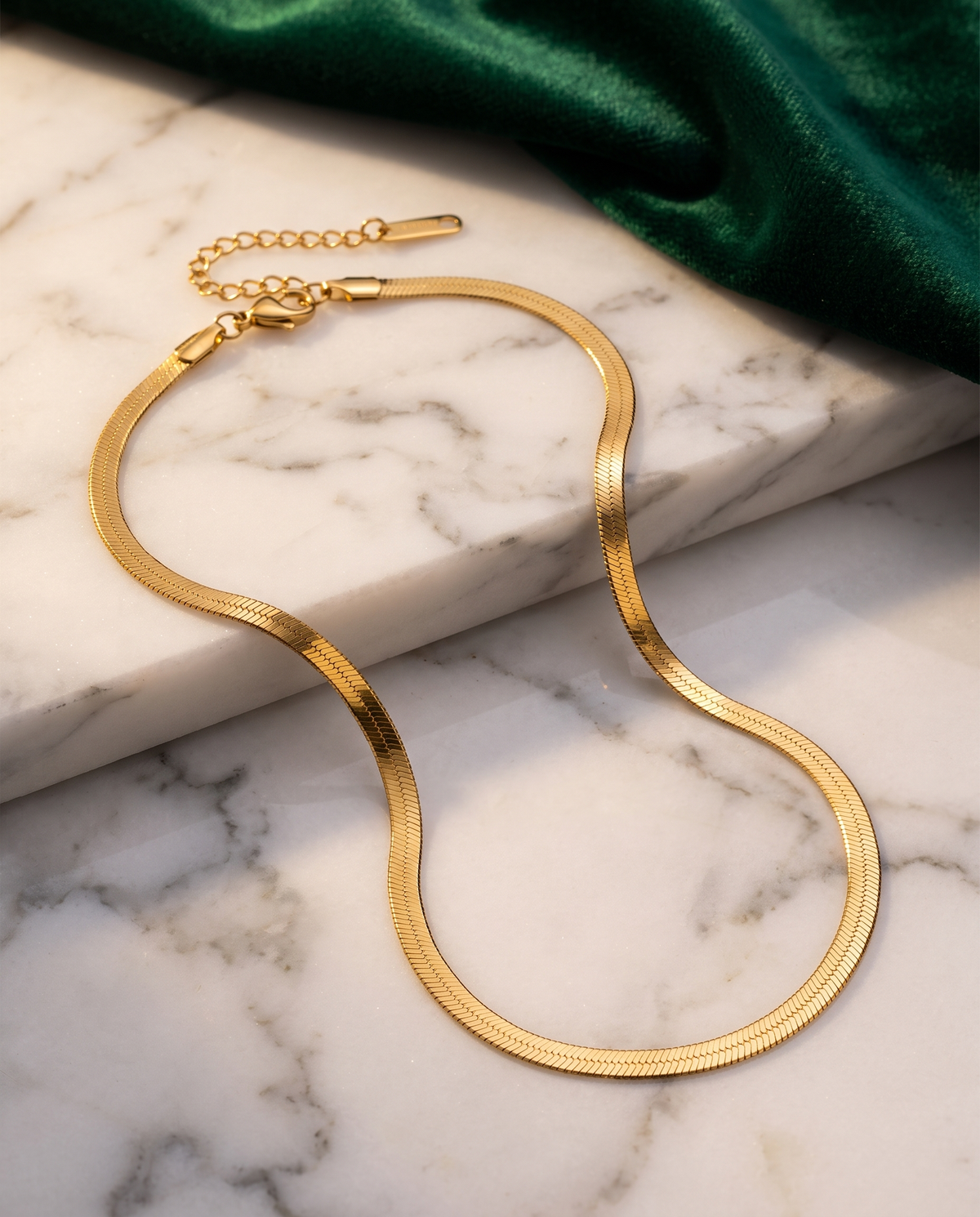 Fil d’Or Kette – Gold, Editorial Marmor