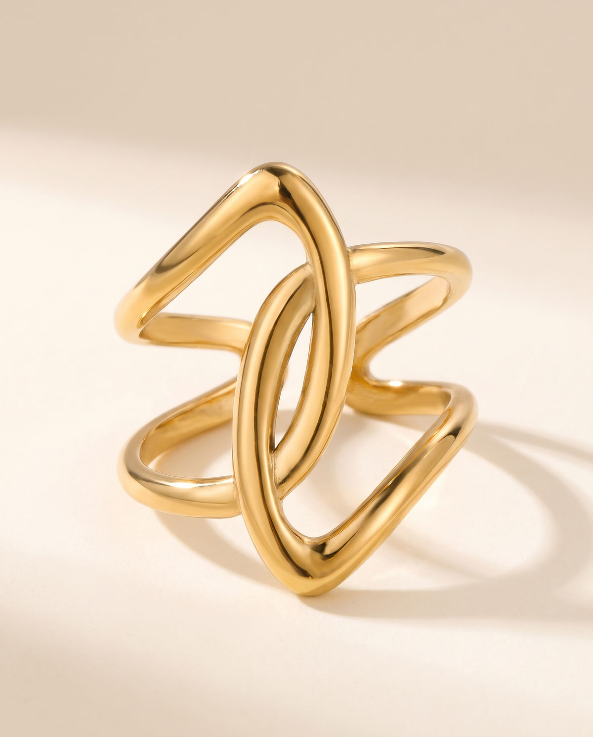 Infini Ring – Gold, Studio-Packshot
