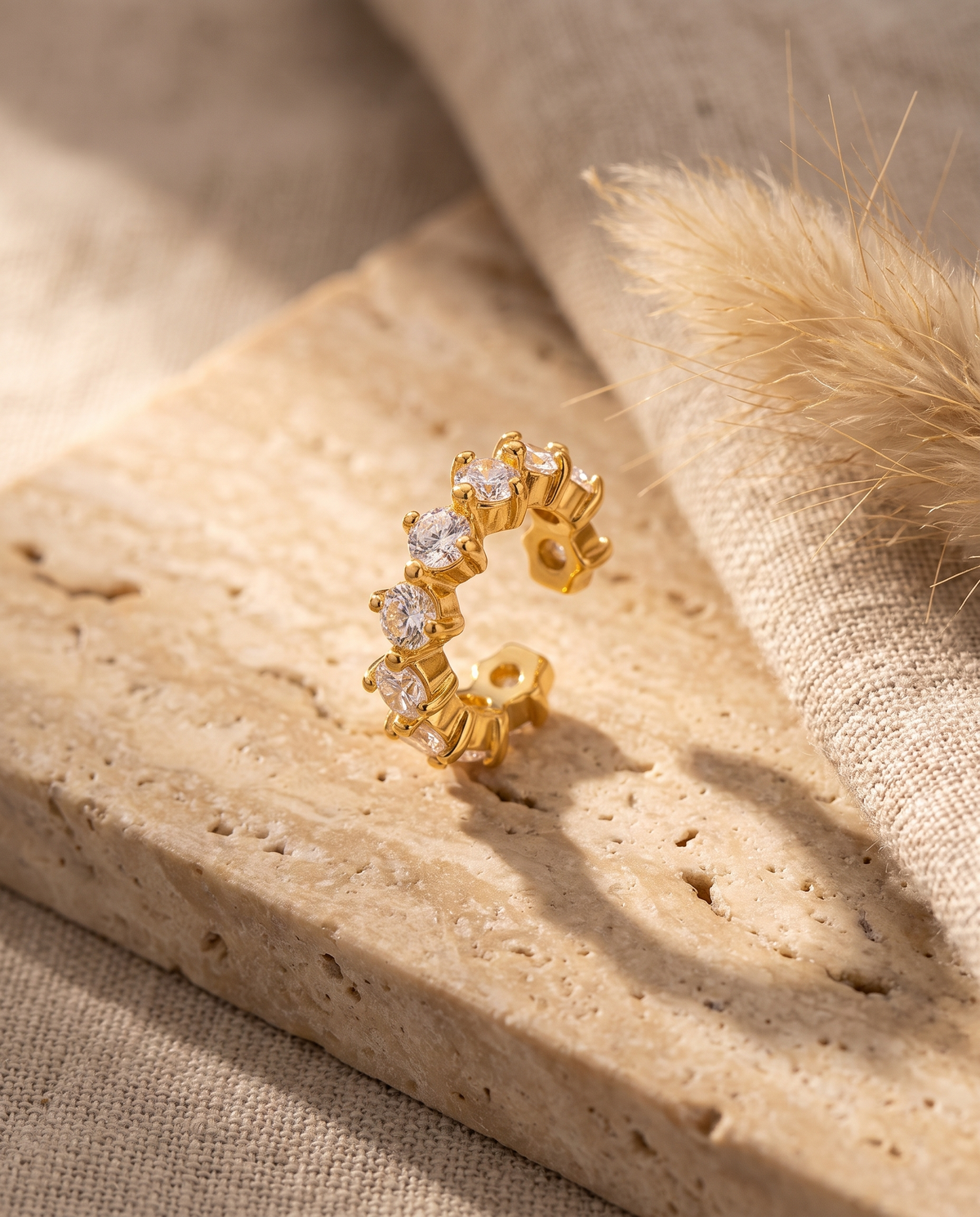 Lueur Ear Cuff – Gold, Lifestyle Flatlay